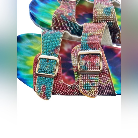 Nicole Miller Rainbow 🌈 Tie Dye Sandals - Picture 3 of 9